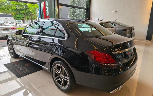 imagem-https://www.socarrao.com.br/sc-vehicle-images-prod/3997787/1790002590484-8493052_4_B_483f579fb0.jpeg