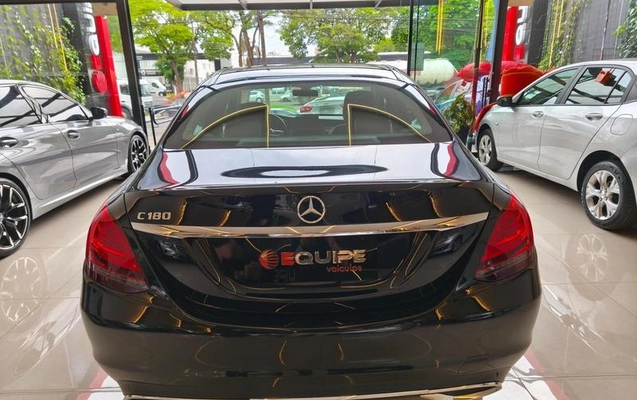 imagem-https://www.socarrao.com.br/sc-vehicle-images-prod/3997787/1790002590486-8493052_5_B_7207ba0c55.jpeg