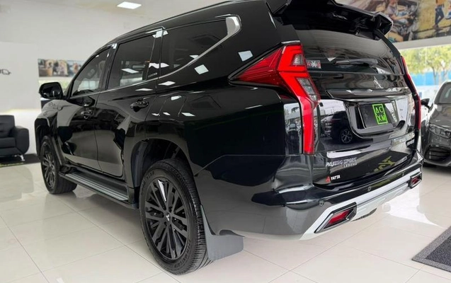 imagem-https://www.socarrao.com.br/sc-vehicle-images-prod/3997835/1790868530847-8492419_0_B_0ab18f1da3.jpeg