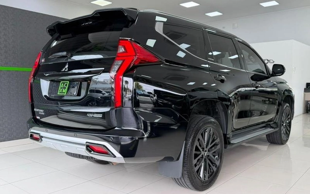 imagem-https://www.socarrao.com.br/sc-vehicle-images-prod/3997835/1790868530851-8492419_6_B_21b0e39c3a.jpeg