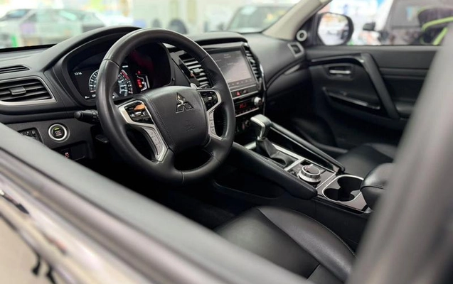 imagem-https://www.socarrao.com.br/sc-vehicle-images-prod/3997835/1790868530870-8492419_11_B_4b72e3c17e.jpeg