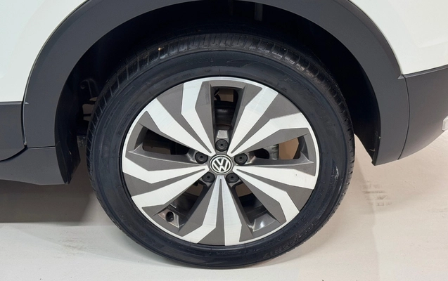 imagem-https://www.socarrao.com.br/sc-vehicle-images-prod/3998002/1790003074319-VC1Dcm9zcyBDb21mb3J0bGluZSAyMDAgLSBCUkFOQ08gLSAyMDIwIC0gIEJFWjM1OTYgKDExKS5wbmc.png