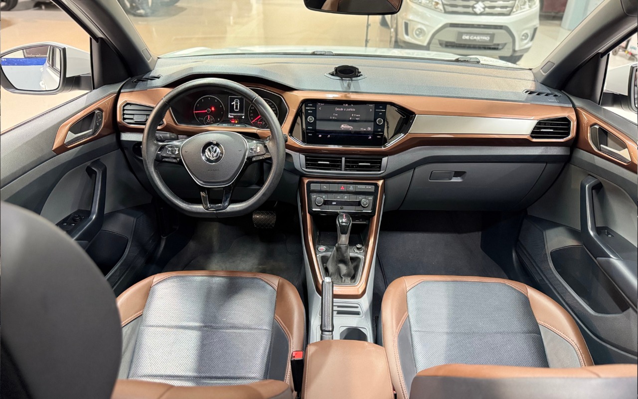 imagem-https://www.socarrao.com.br/sc-vehicle-images-prod/3998002/1790003074555-VC1Dcm9zcyBDb21mb3J0bGluZSAyMDAgLSBCUkFOQ08gLSAyMDIwIC0gIEJFWjM1OTYgKDEyKS5wbmc.png