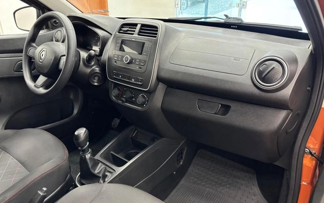 imagem-https://www.socarrao.com.br/sc-vehicle-images-prod/3998091/1790023481266-8462202_14_B_492d6159b4.jpeg