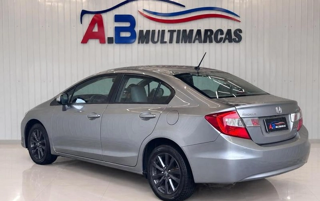 imagem-https://www.socarrao.com.br/sc-vehicle-images-prod/3998115/1790003440069-8496494_12_B_e6233b32f8.jpeg