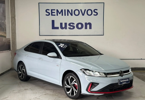 Volkswagen Jetta 2026 Cinza — foto 1 de 3