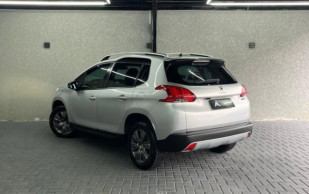 imagem-https://www.socarrao.com.br/sc-vehicle-images-prod/3998158/1790080337673-8368658_1_B_4a359e7cd0.jpeg