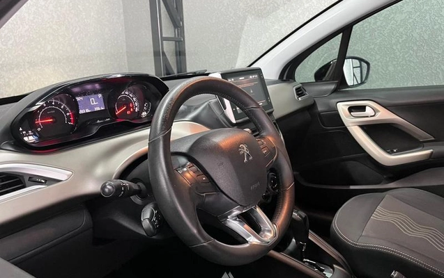 imagem-https://www.socarrao.com.br/sc-vehicle-images-prod/3998158/1790080337689-8368658_14_B_3ade508bd3.jpeg