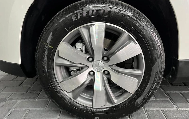 imagem-https://www.socarrao.com.br/sc-vehicle-images-prod/3998159/1790003475498-8368728_12_B_149663110c.jpeg