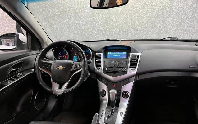 imagem-https://www.socarrao.com.br/sc-vehicle-images-prod/3998160/1790080466781-8478543_18_B_e2d946c183.jpeg