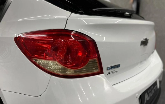 imagem-https://www.socarrao.com.br/sc-vehicle-images-prod/3998160/1790080466791-8478543_15_B_eb69e56b82.jpeg