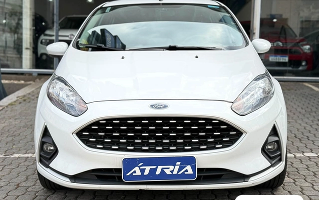 imagem-https://www.socarrao.com.br/sc-vehicle-images-prod/3998178/1790012472788-fd546ec1-f34e-42a8-a312-2855fbd53538.jpg