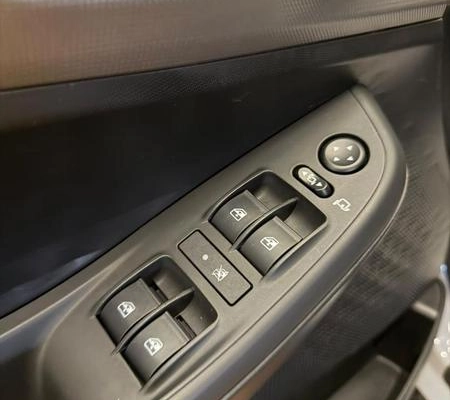imagem-https://www.socarrao.com.br/sc-vehicle-images-prod/3998219/1790003644721-8494785_8_B_5d0c754b0e.jpeg