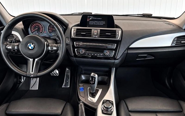 imagem-https://www.socarrao.com.br/sc-vehicle-images-prod/3998353/1790003798883-8494746_14_B_5d01f40277.jpeg