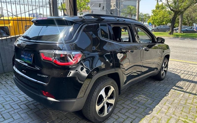 imagem-https://www.socarrao.com.br/sc-vehicle-images-prod/3998394/1790004276898-8496610_5_B_2aee598cb3.jpeg