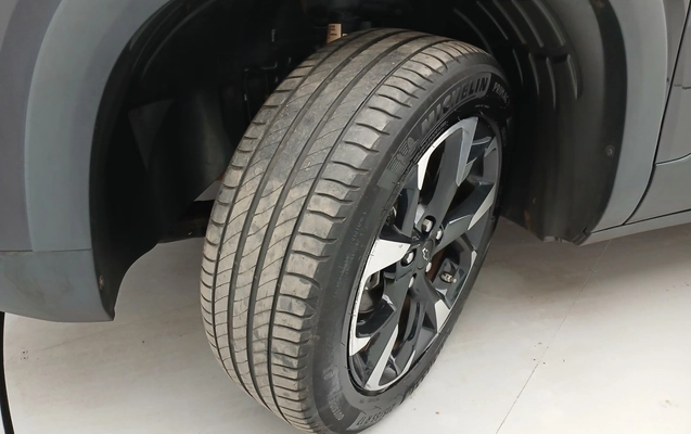 imagem-https://www.socarrao.com.br/sc-vehicle-images-prod/3998513/1790004101594-1_122135.jpg