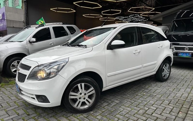 imagem-https://www.socarrao.com.br/sc-vehicle-images-prod/3998540/1790004270488-8488129_4_B_37d21b5004.jpeg