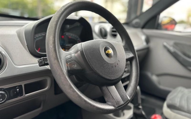 imagem-https://www.socarrao.com.br/sc-vehicle-images-prod/3998540/1790004270504-8488129_13_B_50da9b59f6.jpeg