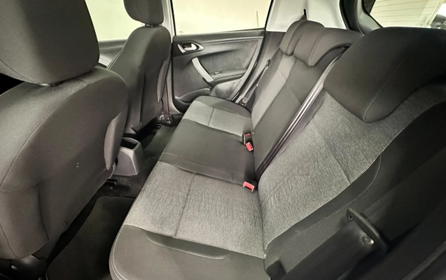 imagem-https://www.socarrao.com.br/sc-vehicle-images-prod/3998542/1790004307737-integration-api-FLX0hSHtx5YqdeFU6hD4gglh0PdHkyy7.jpg