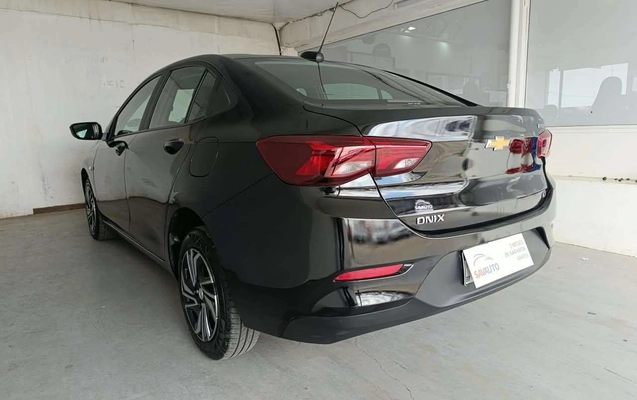 imagem-https://www.socarrao.com.br/sc-vehicle-images-prod/3998606/1790004477609-d525588aa91a44ab80ea029a4668fac3_1789670327022.jpg
