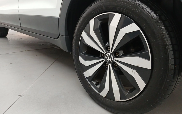imagem-https://www.socarrao.com.br/sc-vehicle-images-prod/3998904/1790005195963-1_055054.jpg