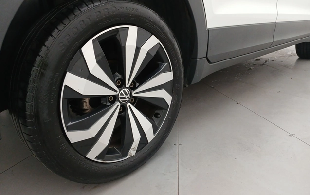 imagem-https://www.socarrao.com.br/sc-vehicle-images-prod/3998904/1790005195966-1_055056.jpg