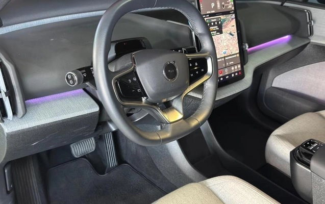 imagem-https://www.socarrao.com.br/sc-vehicle-images-prod/3998912/1790005248502-7981379_13_B_45fd30aaa2.jpeg