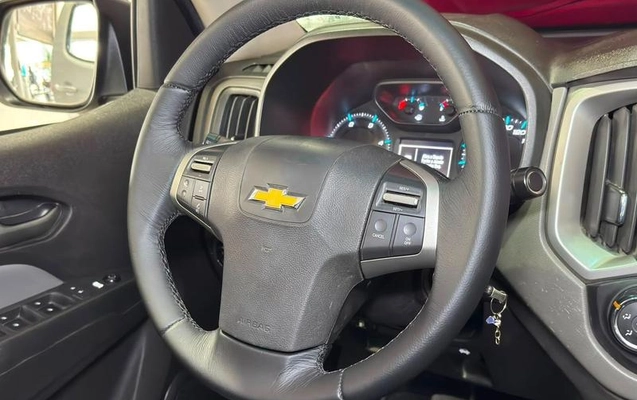 imagem-https://www.socarrao.com.br/sc-vehicle-images-prod/3998913/1790005250133-7813322_18_B_6114fc1584.jpeg
