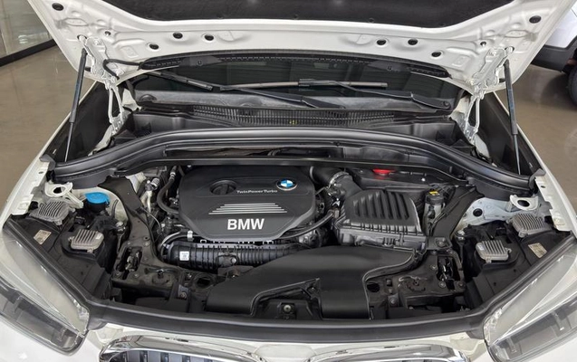 imagem-https://www.socarrao.com.br/sc-vehicle-images-prod/3998917/1790005255561-8144434_23_B_86bdc6eb1d.jpeg
