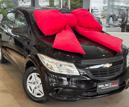Chevrolet Onix 2015 Preto — foto 1 de 3