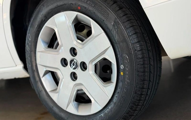 imagem-https://www.socarrao.com.br/sc-vehicle-images-prod/3998926/1790005265035-8244624_16_B_6db7cd71fe.jpeg