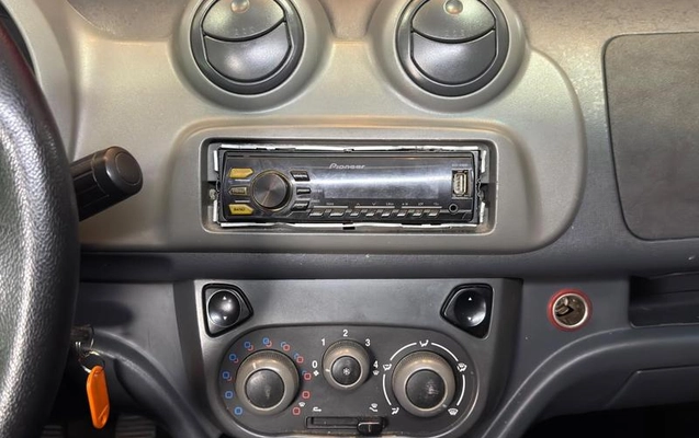 imagem-https://www.socarrao.com.br/sc-vehicle-images-prod/3998927/1790005266075-8242897_14_B_3b03901e0a.jpeg
