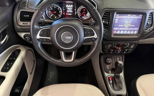 imagem-https://www.socarrao.com.br/sc-vehicle-images-prod/3998933/1790005268088-8257438_9_B_1bfb1f90c8.jpeg