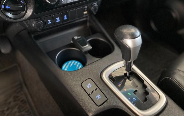 imagem-https://www.socarrao.com.br/sc-vehicle-images-prod/3998937/1790005271999-8288256_1_B_ffd1bed226.jpeg