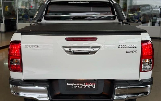 imagem-https://www.socarrao.com.br/sc-vehicle-images-prod/3998956/1790005299689-8317398_4_B_609c749b3c.jpeg