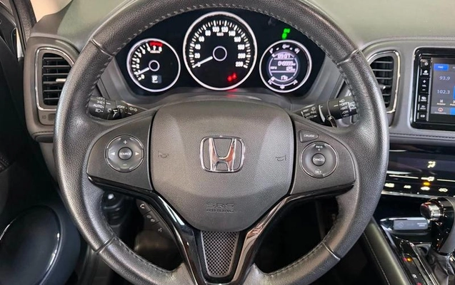 imagem-https://www.socarrao.com.br/sc-vehicle-images-prod/3998958/1790005301550-8347048_7_B_4a4e116c64.jpeg