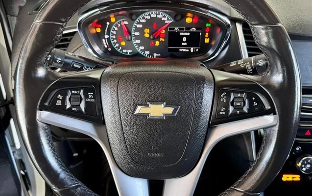 imagem-https://www.socarrao.com.br/sc-vehicle-images-prod/3998962/1790005305880-8363260_9_B_9fdbae5f83.jpeg