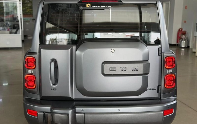 imagem-https://www.socarrao.com.br/sc-vehicle-images-prod/3998964/1790005309194-8362135_4_B_b8411eb7ee.jpeg