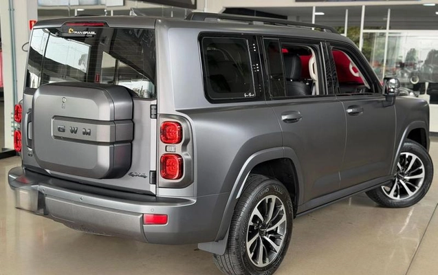 imagem-https://www.socarrao.com.br/sc-vehicle-images-prod/3998964/1790005309194-8362135_7_B_f2d141e5e6.jpeg