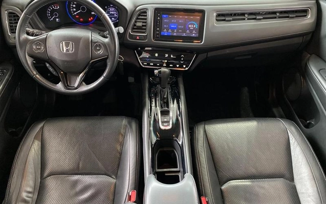 imagem-https://www.socarrao.com.br/sc-vehicle-images-prod/3998965/1790005309998-8356256_11_B_3d51b1770b.jpeg