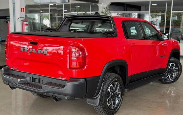 imagem-https://www.socarrao.com.br/sc-vehicle-images-prod/3998968/1790005311905-8388365_4_B_ff546f4cc9.jpeg