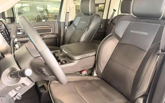 imagem-https://www.socarrao.com.br/sc-vehicle-images-prod/3998971/1790005314731-8396808_9_B_8f2d3d8c33.jpeg
