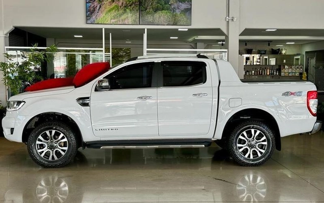 imagem-https://www.socarrao.com.br/sc-vehicle-images-prod/3998973/1790018227882-8404744_3_B_4dbf026bfe.jpeg