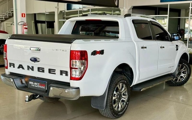 imagem-https://www.socarrao.com.br/sc-vehicle-images-prod/3998973/1790018227885-8404744_8_B_0c0306ba2e.jpeg