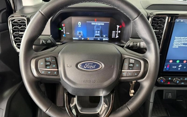 imagem-https://www.socarrao.com.br/sc-vehicle-images-prod/3998976/1790005318832-8456338_3_B_e7ab6b933d.jpeg