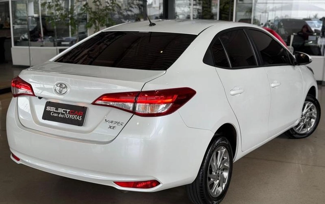 imagem-https://www.socarrao.com.br/sc-vehicle-images-prod/3998979/1790008555933-8469633_4_B_fcef7b1b4d.jpeg