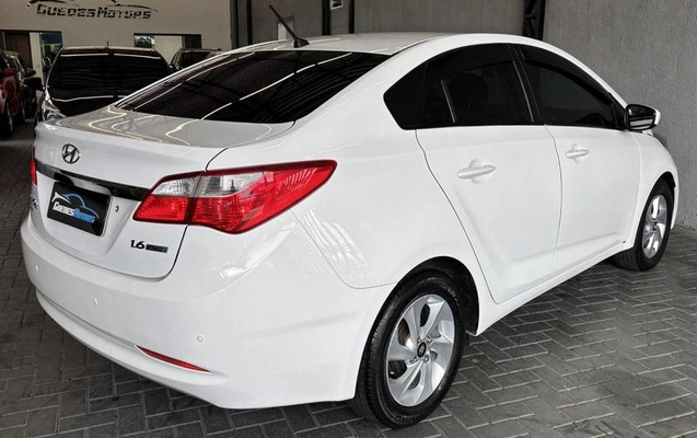 imagem-https://www.socarrao.com.br/sc-vehicle-images-prod/3998999/1790005375660-8242998_7_B_818e8dfd37.jpeg
