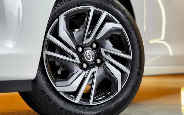 imagem-https://www.socarrao.com.br/sc-vehicle-images-prod/3999122/1790005589837-8448086_3_B_c53e092b97.jpeg