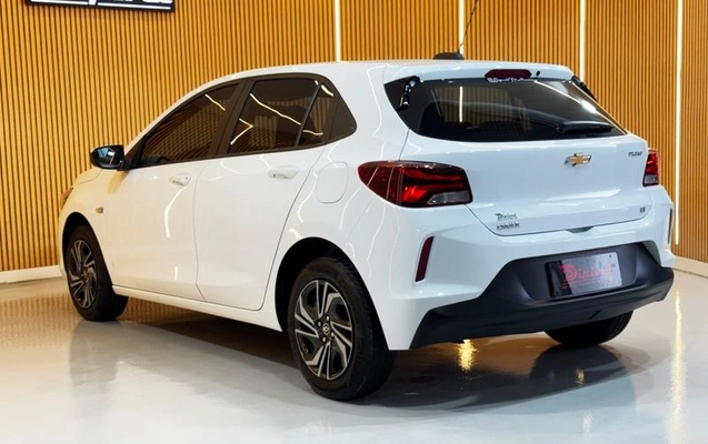 imagem-https://www.socarrao.com.br/sc-vehicle-images-prod/3999122/1790005589841-8448086_5_B_043b07acb2.jpeg
