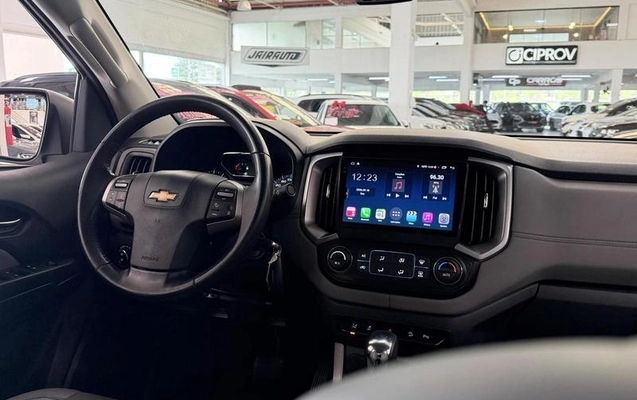imagem-https://www.socarrao.com.br/sc-vehicle-images-prod/3999265/1790005809586-8473718_12_B_39cedf54fe.jpeg